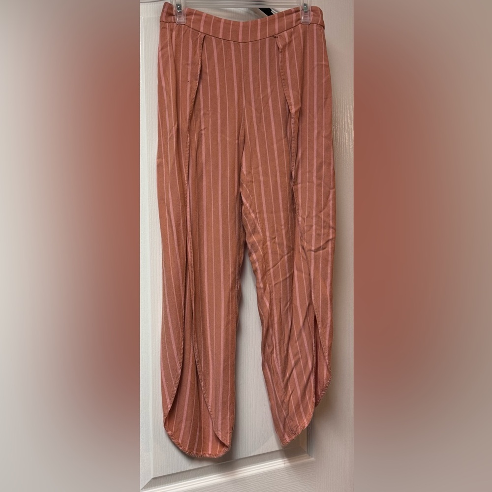 Free People Rosemary Slit Hem Pants. 2. - Picture 4 of 6